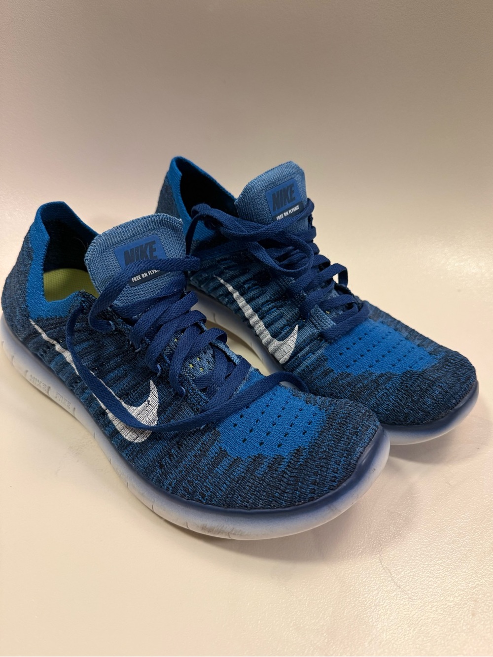 Nike Kids Blue Flyknit Sneakers